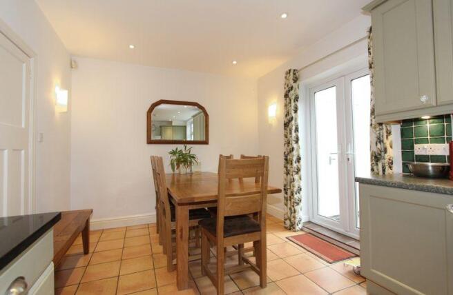 DINING KITCHEN 3
