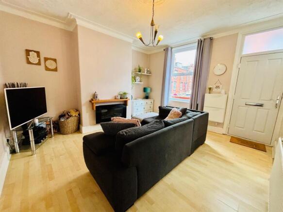 Living Room: