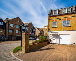 1, Pierpoint Mews, Eastbourne BN23 5NL