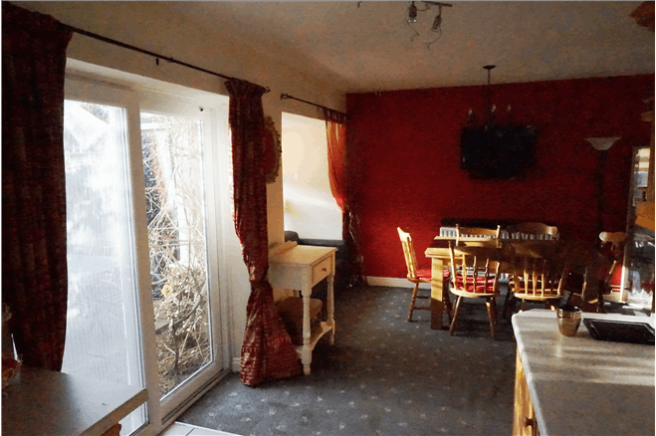 Kitchen / Diner