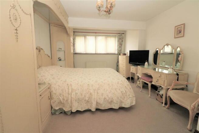 FRONT BEDROOM ONE