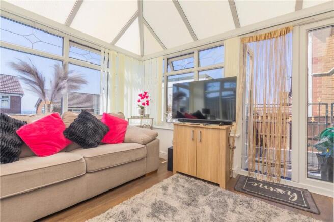 3 bed Detached for sale Image 10