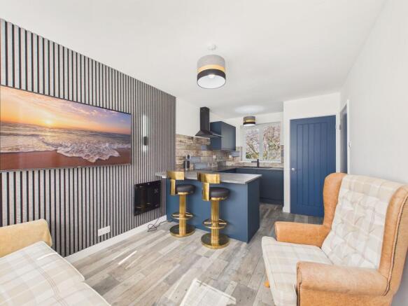 Lounge/Kitchen
