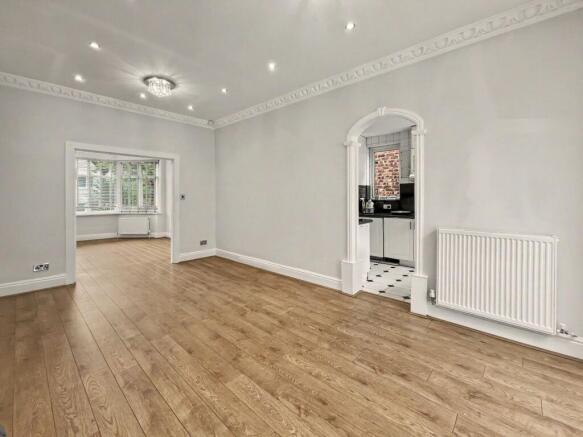 Lounge / Dining Room