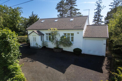 Hilltop, Keasdale Road, Carr Bank, Milnthorpe, Cumbria, LA7 7LH