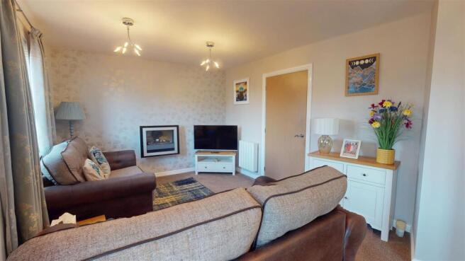 2 bed Apartment for sale Image 5