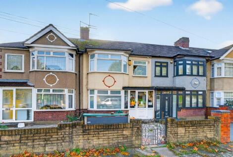 Rush Green Road, Dagenham, London, RM7