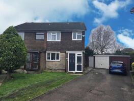 15, Field Close, Walsall WS4 1DX