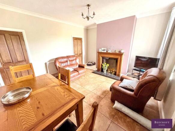 2 bed Semi-Detached for sale Image 6