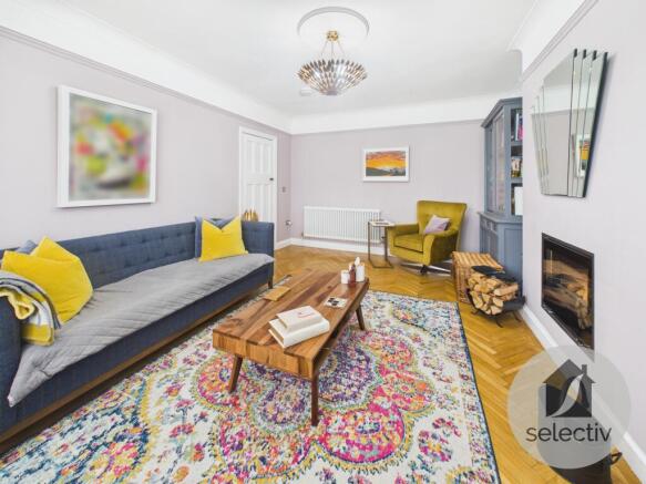 4 bed Semi-Detached for sale Image 5