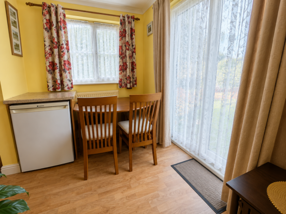 Fern Close, Okehampton photo 4