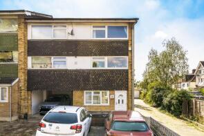 2, Helder Grove, London SE12 0RB