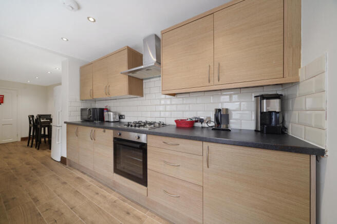 Kitchen V1