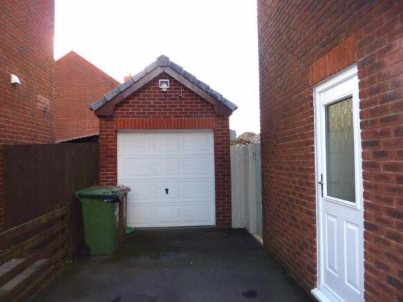 Single Garage