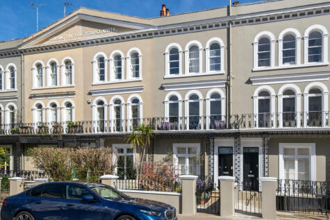 Kensington Park Road, Notting Hill, London