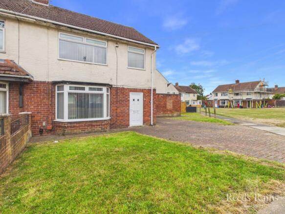 3 bed Semi-Detached for sale Image 9