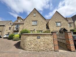 11, Farriers Court, Waine Rush View, Witney OX28 4DB