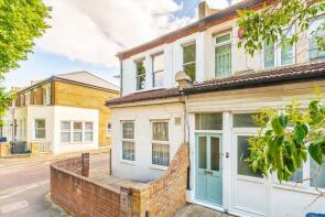 43a, Grosvenor Road, London W7 1HR