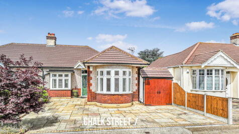 Kent Drive, Hornchurch, RM12