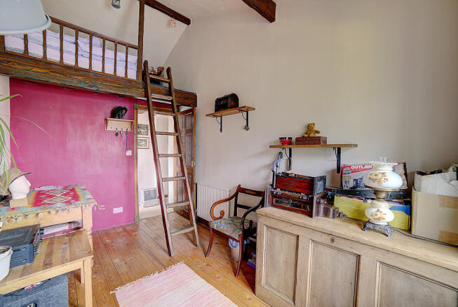 Photo 14