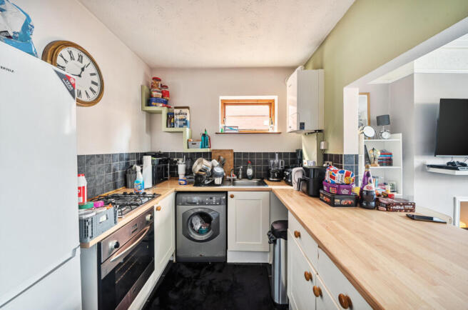 1410749-7-698cbae...