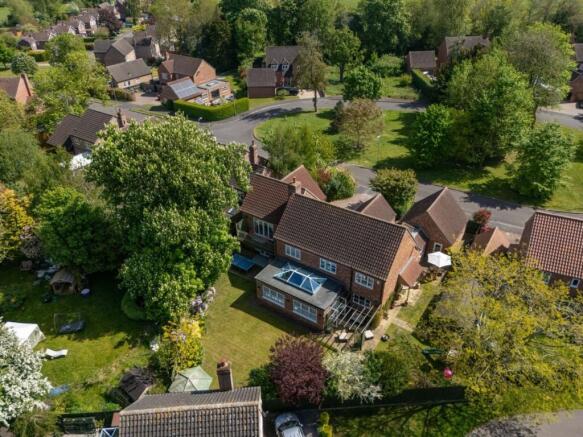 7ee0e724-3575-44e2-80d5-744b85d7daf0