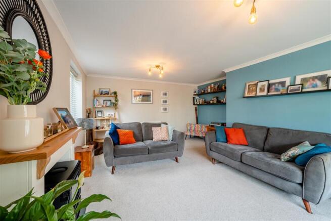 3 - sitting room.jpg