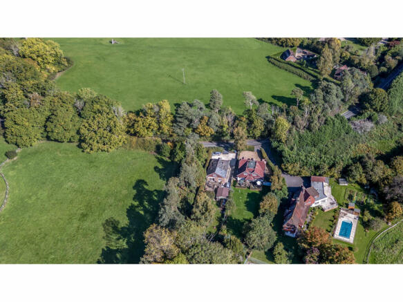 Warren Cottage garden, rear elevation and surrounding public footpathed open countryside