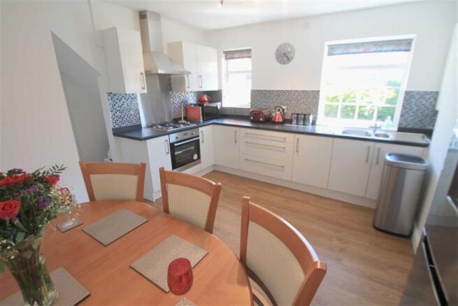 Dining Kitchen