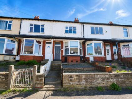Cross Park Avenue, Castleford