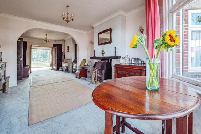 3 bed Semi-Detached for sale Image 6