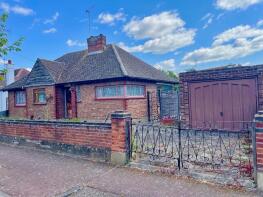 20, Kathleen Drive, Leigh-on-sea SS9 3EN