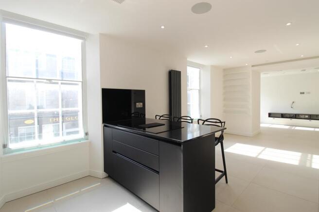 Kitchen alt