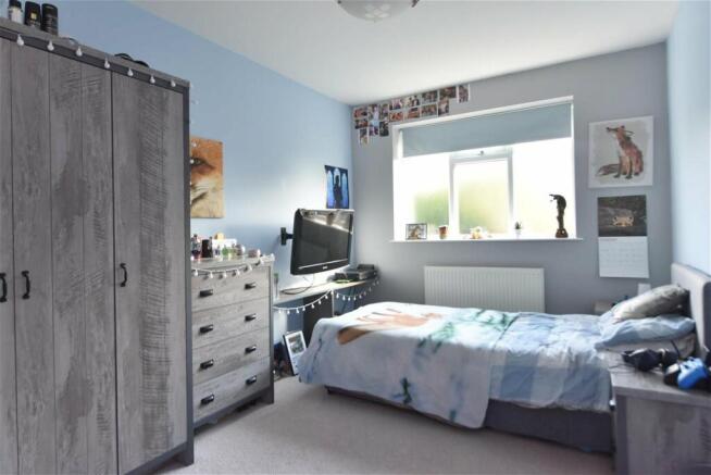 Photo 8