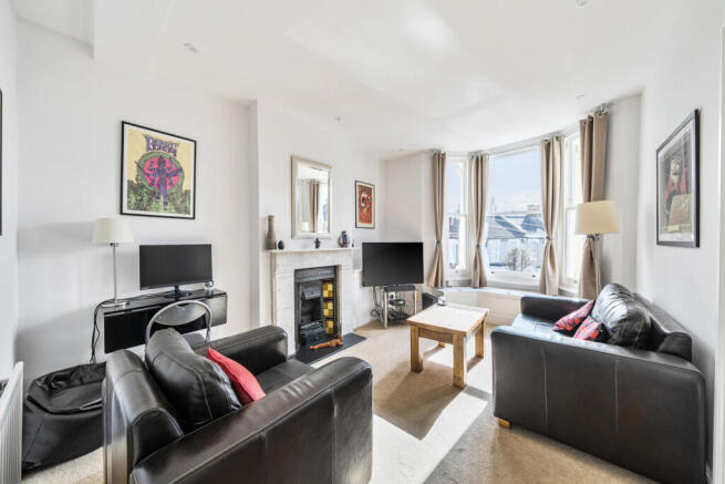 1424372-18-69b151...