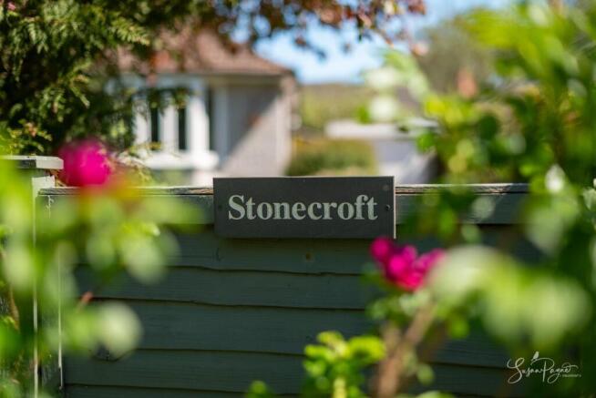 Stonecroft Sign