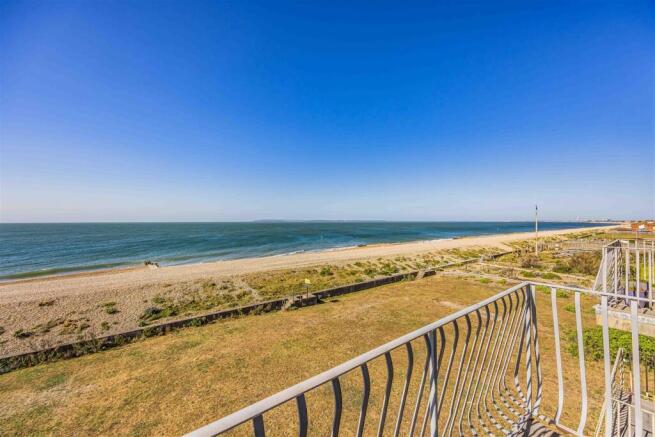 12 Anchor Court, 80 Southwood Road, Hayling Island