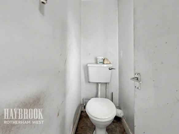 3 bed Terraced for sale Image 8