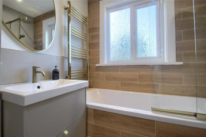 3 bed Semi-Detached for sale Image 11