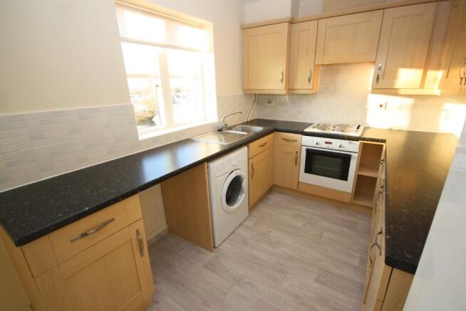 Fitted Kitchen (2) 