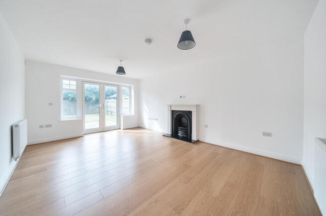 1319468-20-686e36...