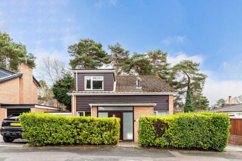 Lynton Crescent, St Catherine's Hill, Christchurch