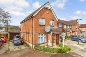16, Lulworth Close, Bewbush, Crawley RH11 8XS