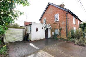 2, Priory Cottages, Sutton Road, Markby LN13 9QJ