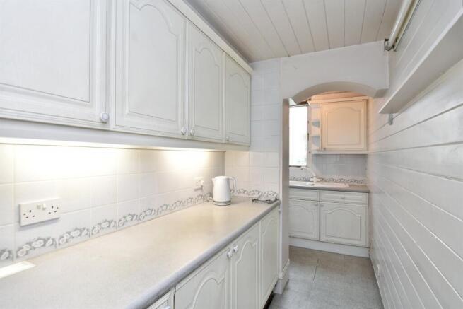 3 bed End of Terrace for sale Image 8