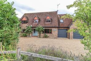 Pinewood, Little Ann Road, Andover SP11 7SN
