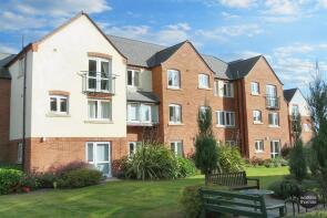 32, Watkins Court, Old Mill Close, Hereford HR4 0AQ