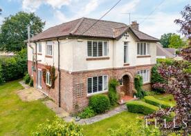 1, Fairlie Park, Ringwood BH24 1TU