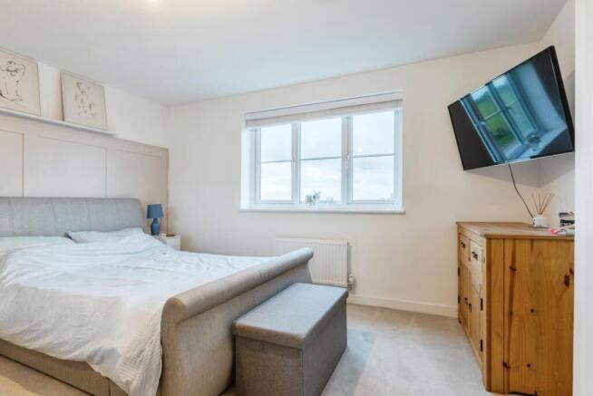 3 bed Detached for sale Image 9