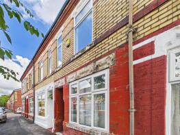 35, Hemmons Road, Manchester M12 5TA